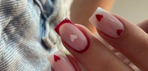 Маникюр и педикюр с покрытием в «Lina Nails»