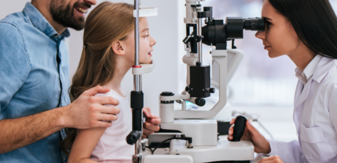 Ophthalmologist examination at the Oculus vision center