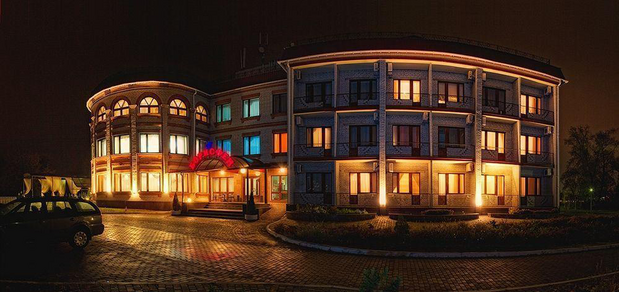 https://cdn1.pokupon.ua/uploaded/new_campaign_pictures/943419/data/main620x292/Vitapark-Borysfen-Hotel-Kyiv-Exterior20250815-3900571-160xt1w.png?1755246167