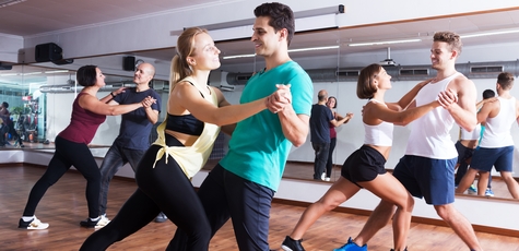 До 8 занятий парной бачатой в «Ola Dance Studio»