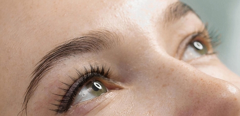 Eyelash lamination and tinting at Eva Grace