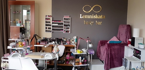 Manicure and pedicure with polish at Lemniskata