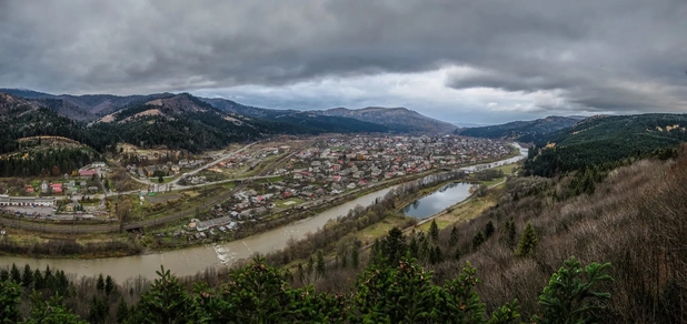 https://cdn1.pokupon.ua/uploaded/new_campaign_pictures/946144/data/main620x292/DSC_5637-Panorama-2.jpg?1759299611