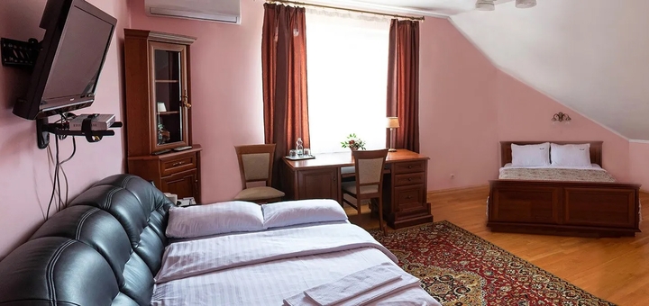 https://cdn1.pokupon.ua/uploaded/new_campaign_pictures/946168/data/main720x340/accomodation-background-1-1.jpg?1759300055