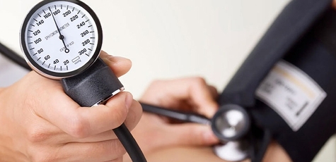 Моніторинг артеріального тиску та ЕКГ