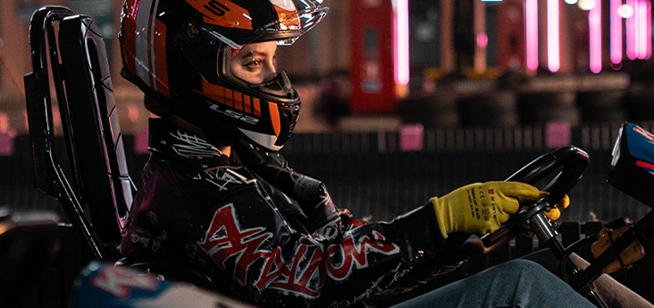 Знижка до 30% на картингу «KVS Karting Center»