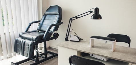 Manicure and pedicure at Beautyjcafe