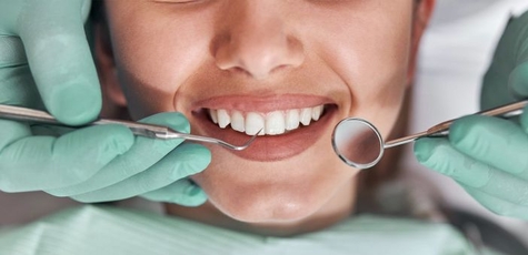 Знижка на встановлення цирконієвих коронок у «Myro»