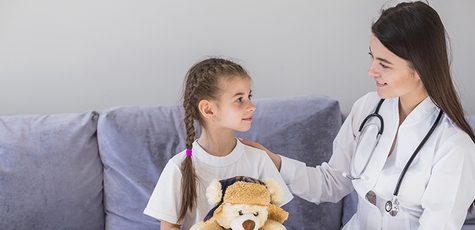 Pediatrician consultation with ultrasound