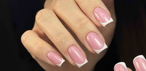 Манікюр і педикюр з гель-лаком у «Chi Chi beauty»