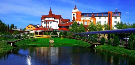 Від 1 ночі зі сніданками у готелі «Вишеград»