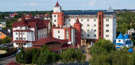 От 1 ночи отдыха с завтраками в отеле «Вышеград»