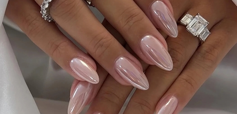 Gel polish manicure at the Manicure Workshop