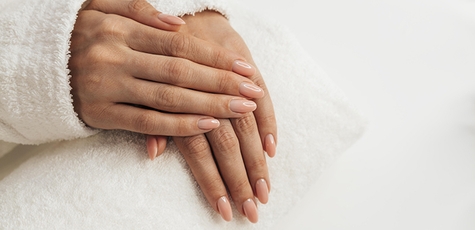 Маникюр с гель-лаком в студии Мастерская маникюра