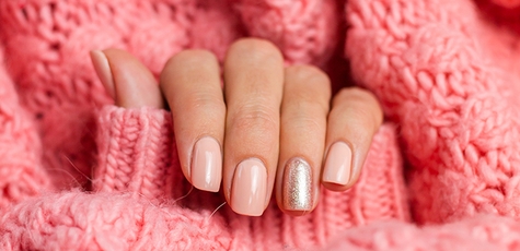 Жіночий та чоловічий манікюр і педикюр у «Татуаль»