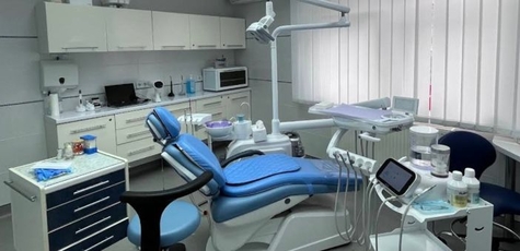 УЗ чистка зубов с Air-Flow в «Stomat centr»