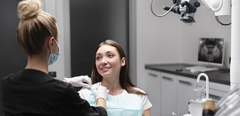 Лікування карієсу в стоматології «Clinic Plus»