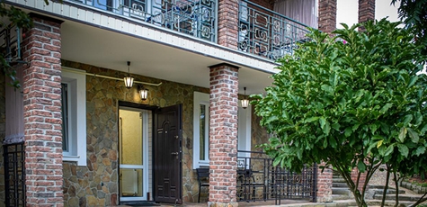 От 2 ночей в отеле «Фавар» в Сходнице