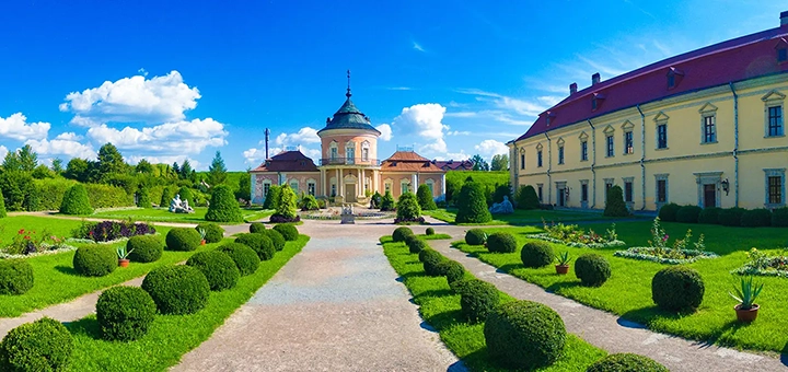 https://cdn1.pokupon.ua/uploaded/new_campaign_pictures/956962/data/main720x340/tour-truskavets-gallery-21.jpg?1773071326