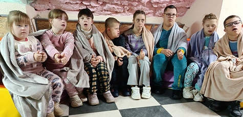 Подаруй тепло дитині разом із фондом «Благомай»