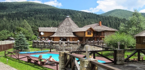 От 2 ночей с бассейном в коттедже «Wood house»