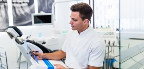 Discount on MK crowns at Zadorozhny Dentistry