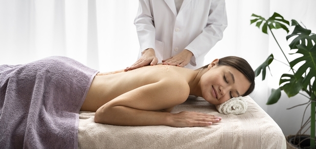 https://cdn1.pokupon.ua/uploaded/new_campaign_pictures/958359/data/main620x292/side-view-woman-getting-massaged-spa.jpg?1774953745