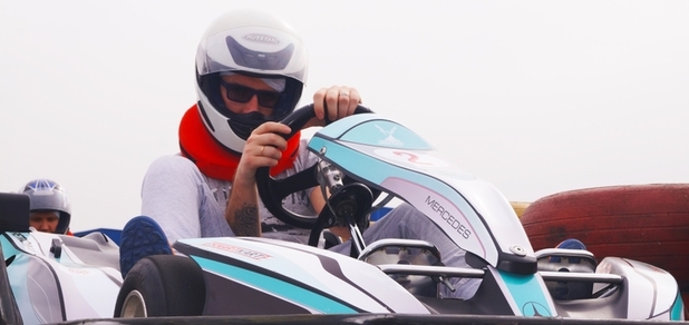 https://cdn1.pokupon.ua/uploaded/new_campaign_pictures/959467/data/main620x292/mercedes_smartkart20260421-3604766-bwvsqs.jpg?1776770852