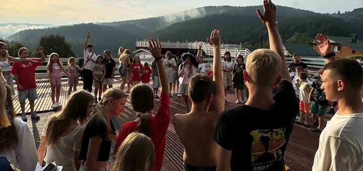 https://cdn1.pokupon.ua/uploaded/new_campaign_pictures/960030/data/main720x340/photo_2024-10-31_16-54-15.jpg?1777620587