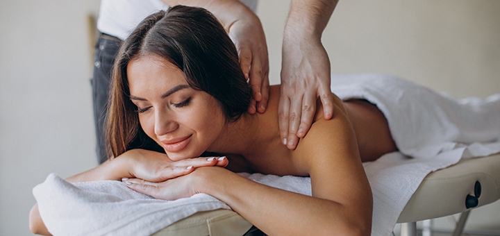 https://cdn1.pokupon.ua/uploaded/new_campaign_pictures/960798/data/main720x340/young-woman-visiting-masseur-spa-center.jpg?1778769650