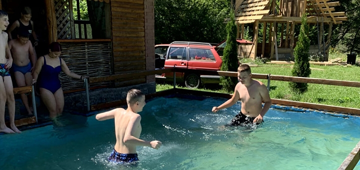 https://cdn1.pokupon.ua/uploaded/new_campaign_pictures/961063/data/main720x340/photo_6_2025-11-15_23-40-28.jpg?1779374662