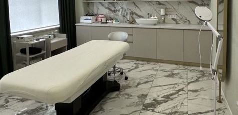 До 3 сеансов LED-ухода в «CosmoDerm Medical»