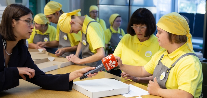 https://cdn1.pokupon.ua/uploaded/new_campaign_pictures/964023/data/main720x340/%D0%9F%D0%B5%D1%80%D1%88%D0%B5_%D0%B8%D0%BD%D1%82%D0%B5%D1%80%D0%B2%D1%8C%D1%8E.jpg?1784539307