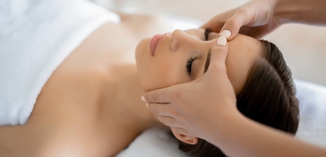 Facial massage with microcurrents at Orchid