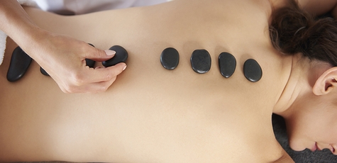 Стоун-терапія в салоні «Massage Therapy»