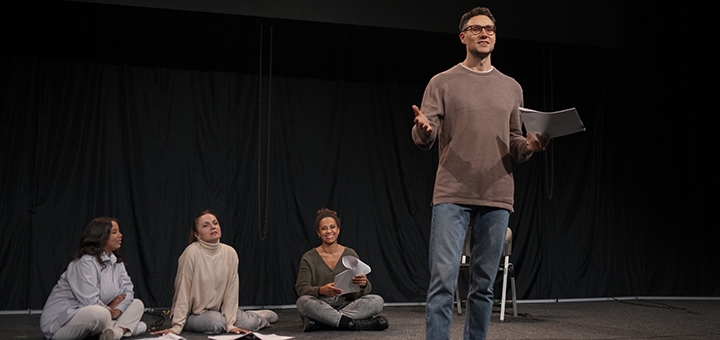 https://cdn1.pokupon.ua/uploaded/new_campaign_pictures/966767/data/main720x340/different-moments-theater-class.jpg?1790233147